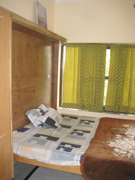 Ayushman Cottage Rishīkesh Exteriör bild
